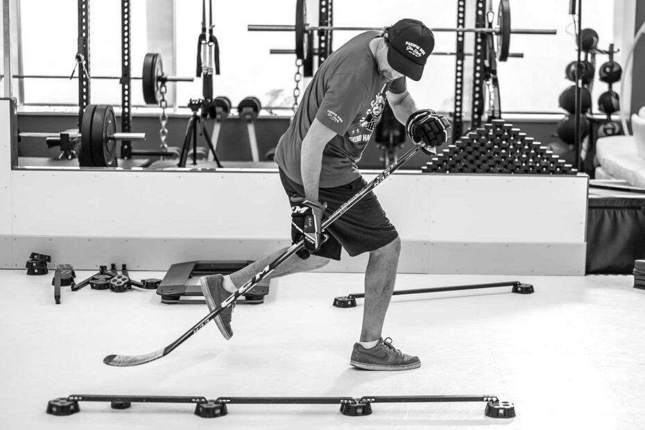 hockey stickhandling