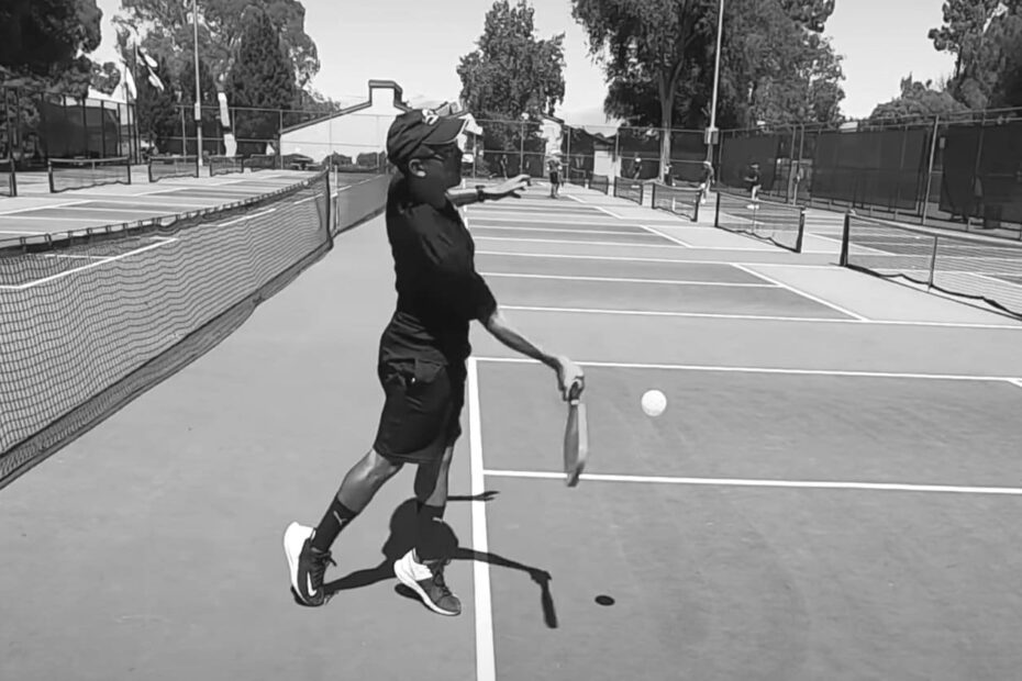 pickleball bounce serve