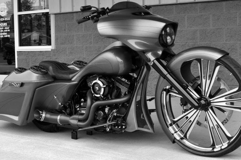Bagger Motorcycle 226