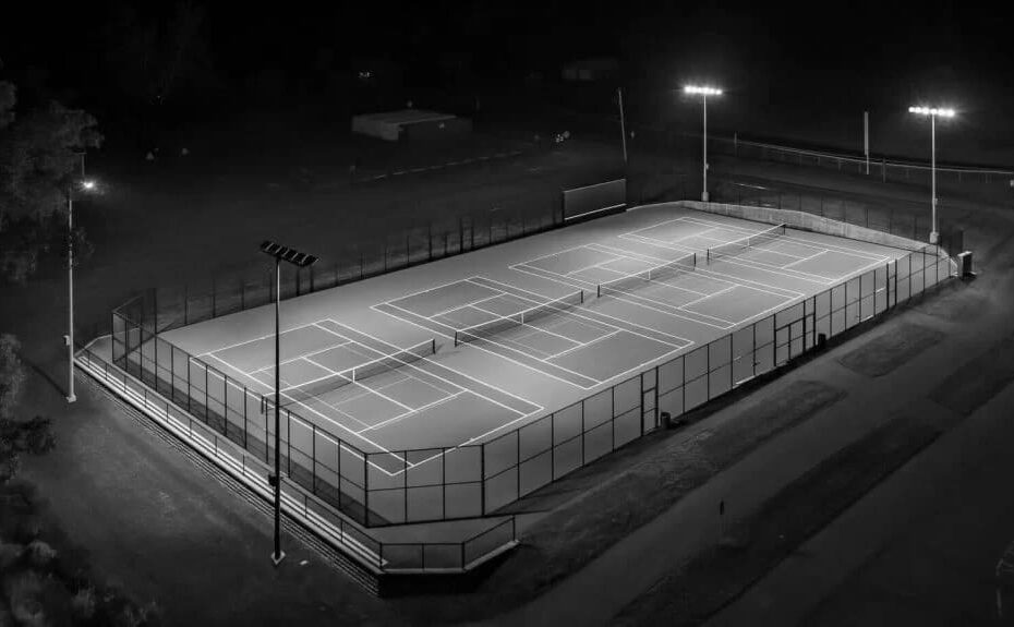 Choosing the Right Surface for Tennis Courts