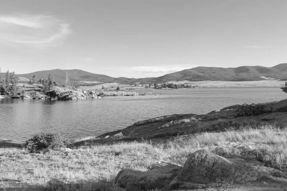 Colorado Fishing License Fees and Regulations