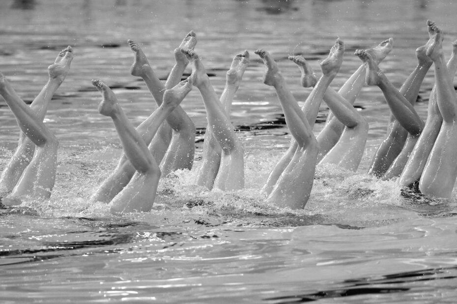 Mastering Synchronized Swimming Tips and Techniques