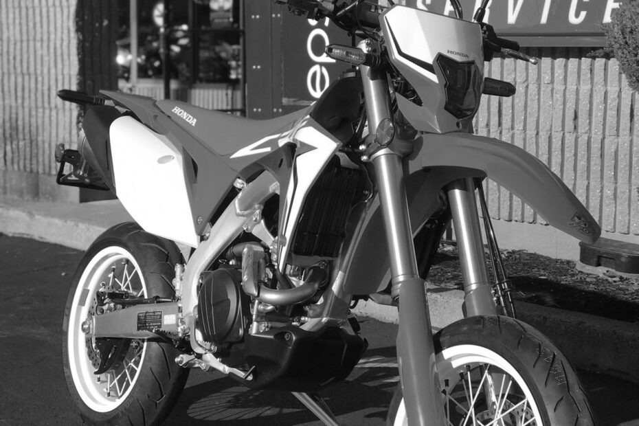 Which Branch of Motorcycles Make DCT Engines?