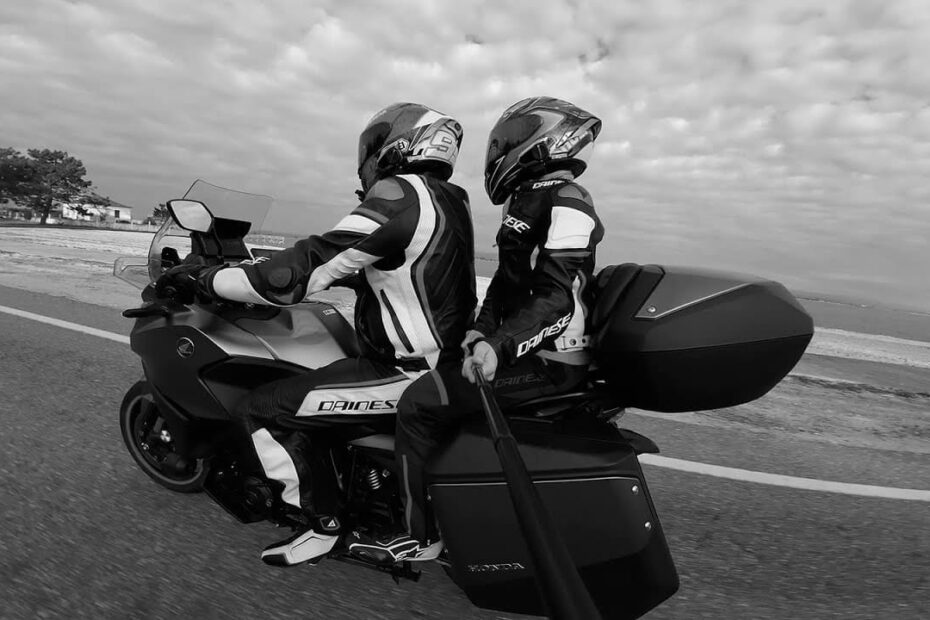 Choosing the Best 2 Person Motorcycle Models