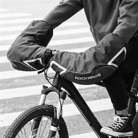 Choosing the Best Bike Mitts for Comfort