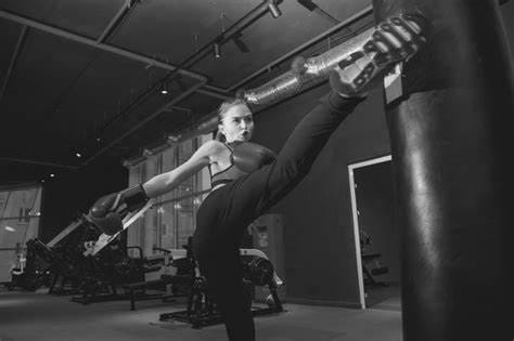 Choosing the Best Kickboxing Shoes for Performance