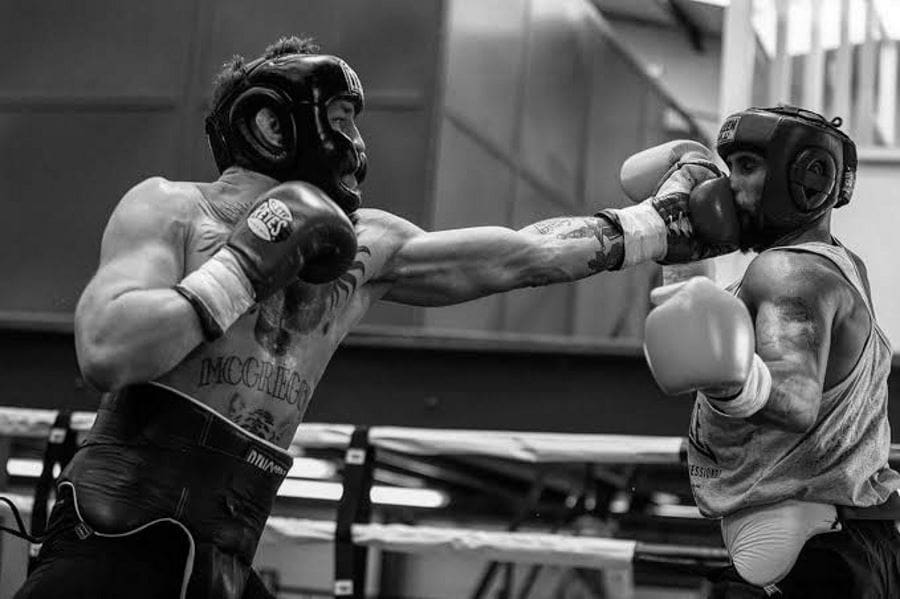 Choosing the Right Sparring Boxing Gloves