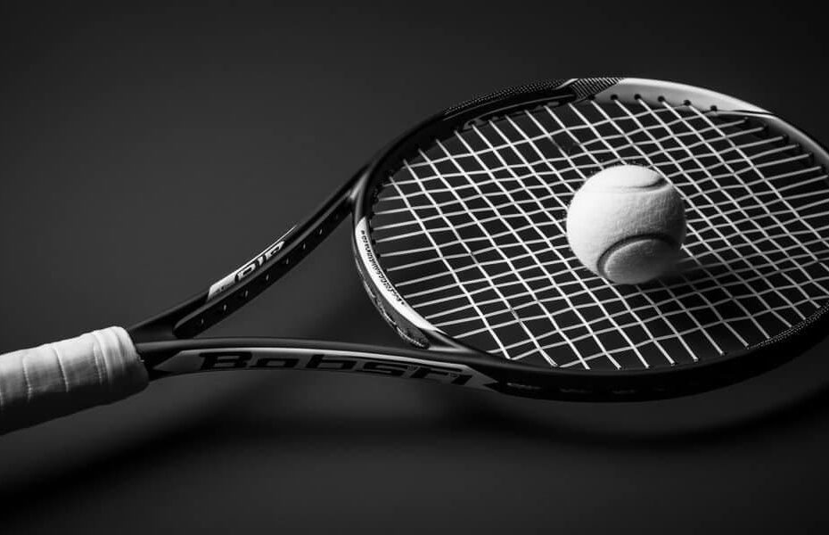 Choosing the Right Weight for Beginners in Tennis