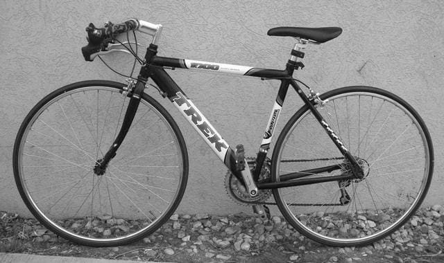 Exploring the Features of Trek 1000 Road Bike