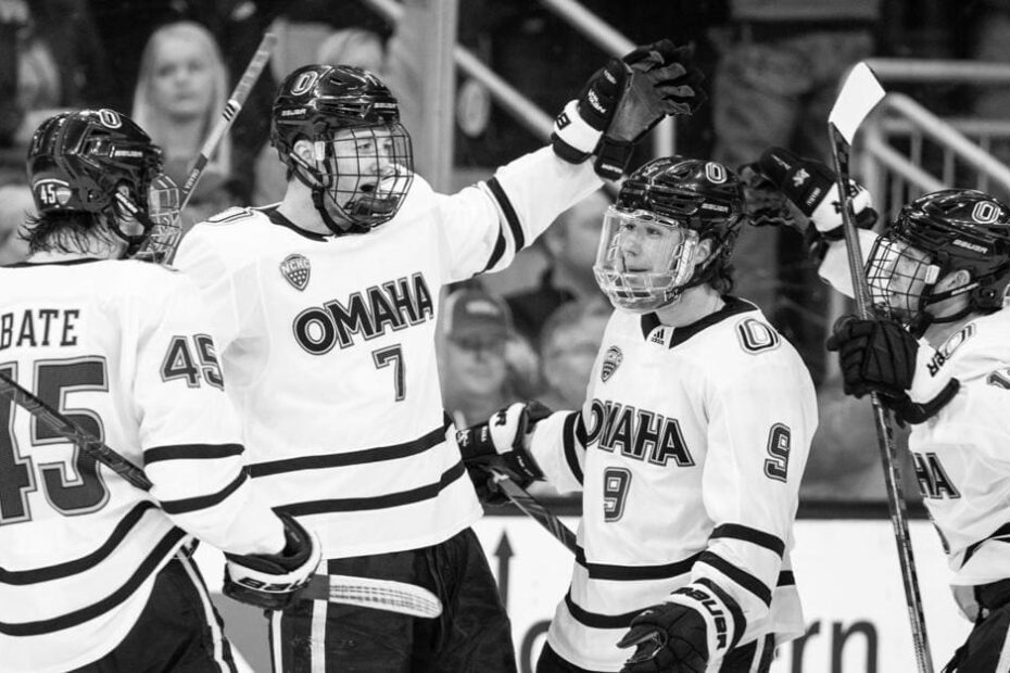 Legendary UNO Hockey Players You Should Know