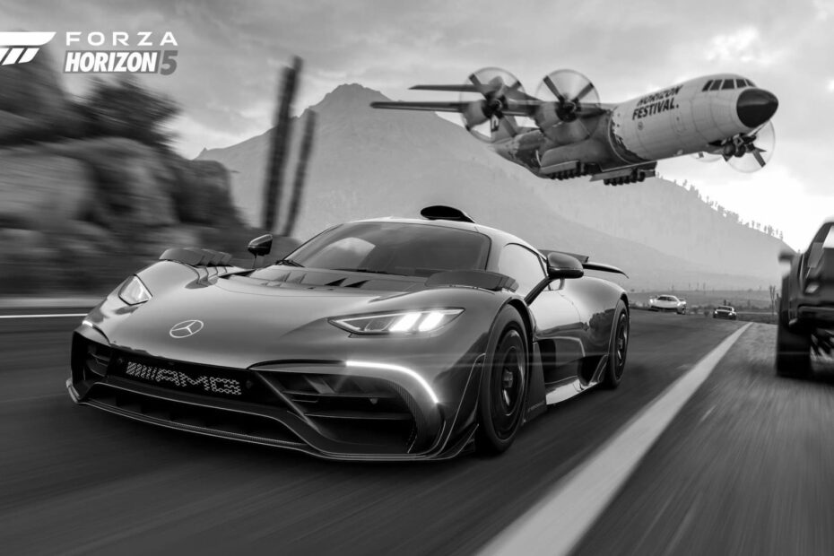 Playing Forza Horizon 5 on PS5
