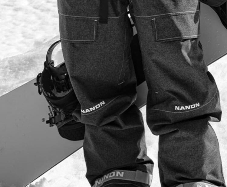 Snowboard Pants Style Meets Functionality Guide