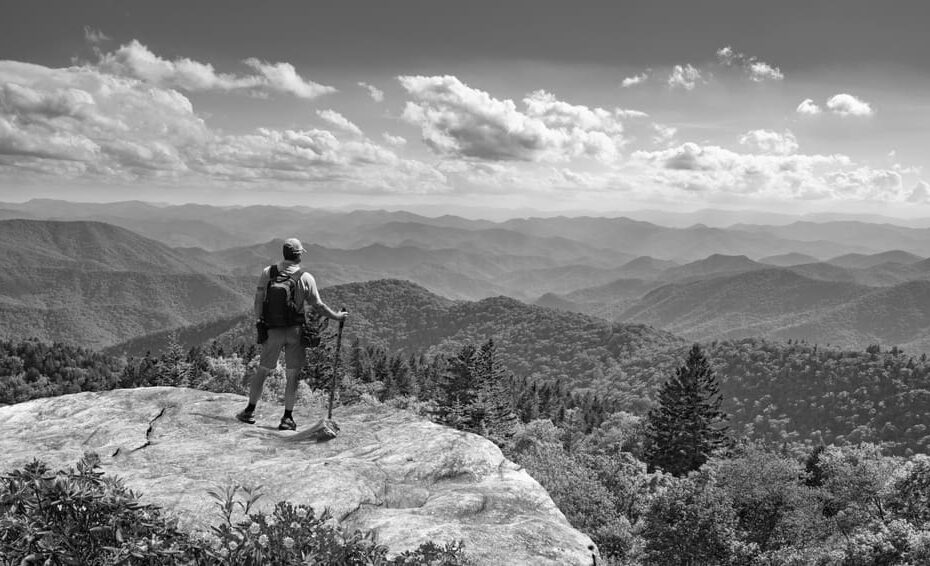 Top 10 Scenic Hikes Near Asheville, NC