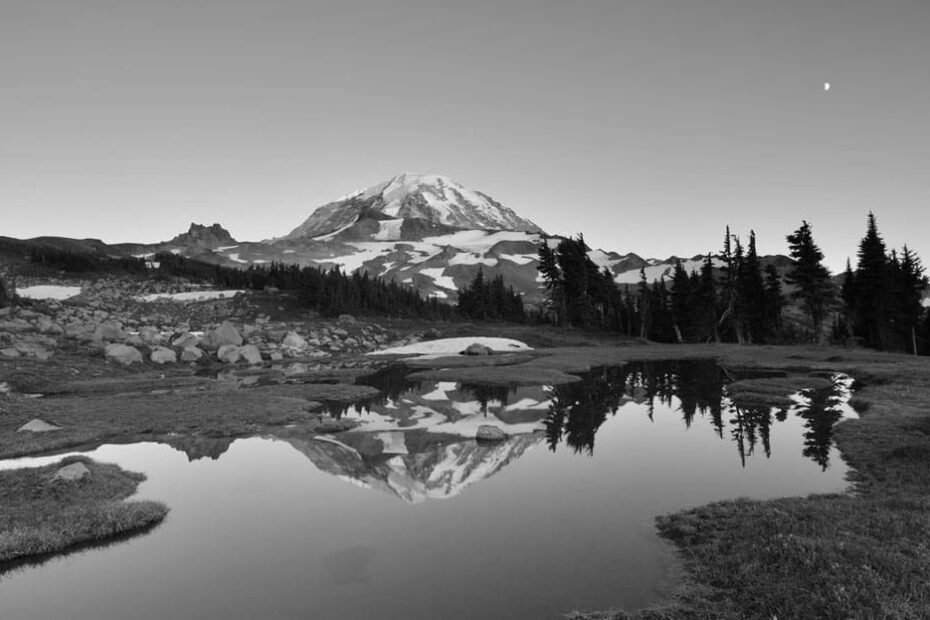 Top 10 Scenic Hikes Near Seattle