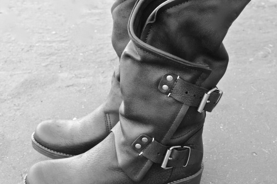 Top Women’s Motorcycle Boots for Comfort