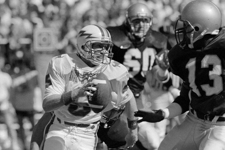 Air Force Falcons Best Football Players of All Time