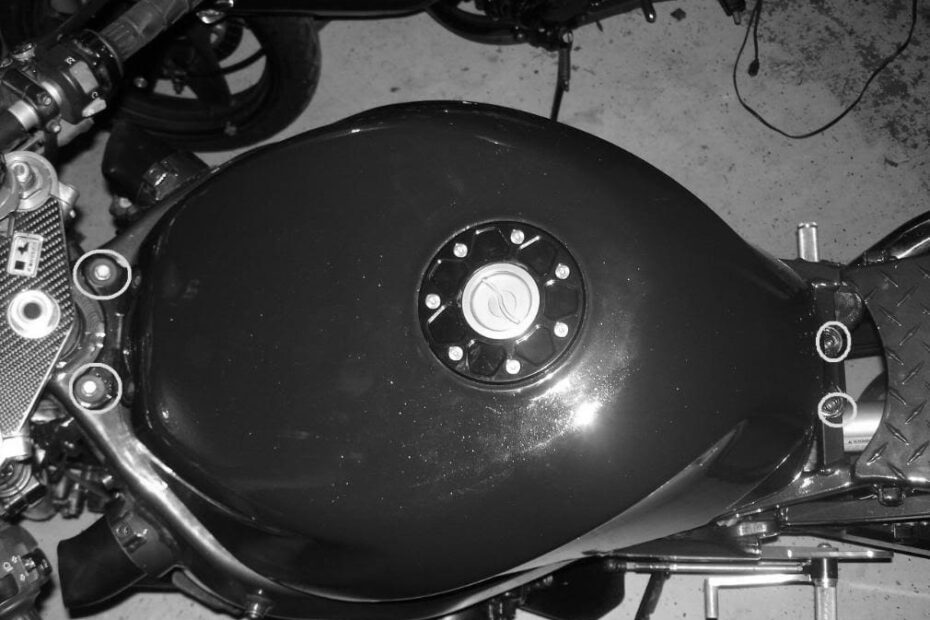 How to Effectively Clean Your Motorcycle Tank