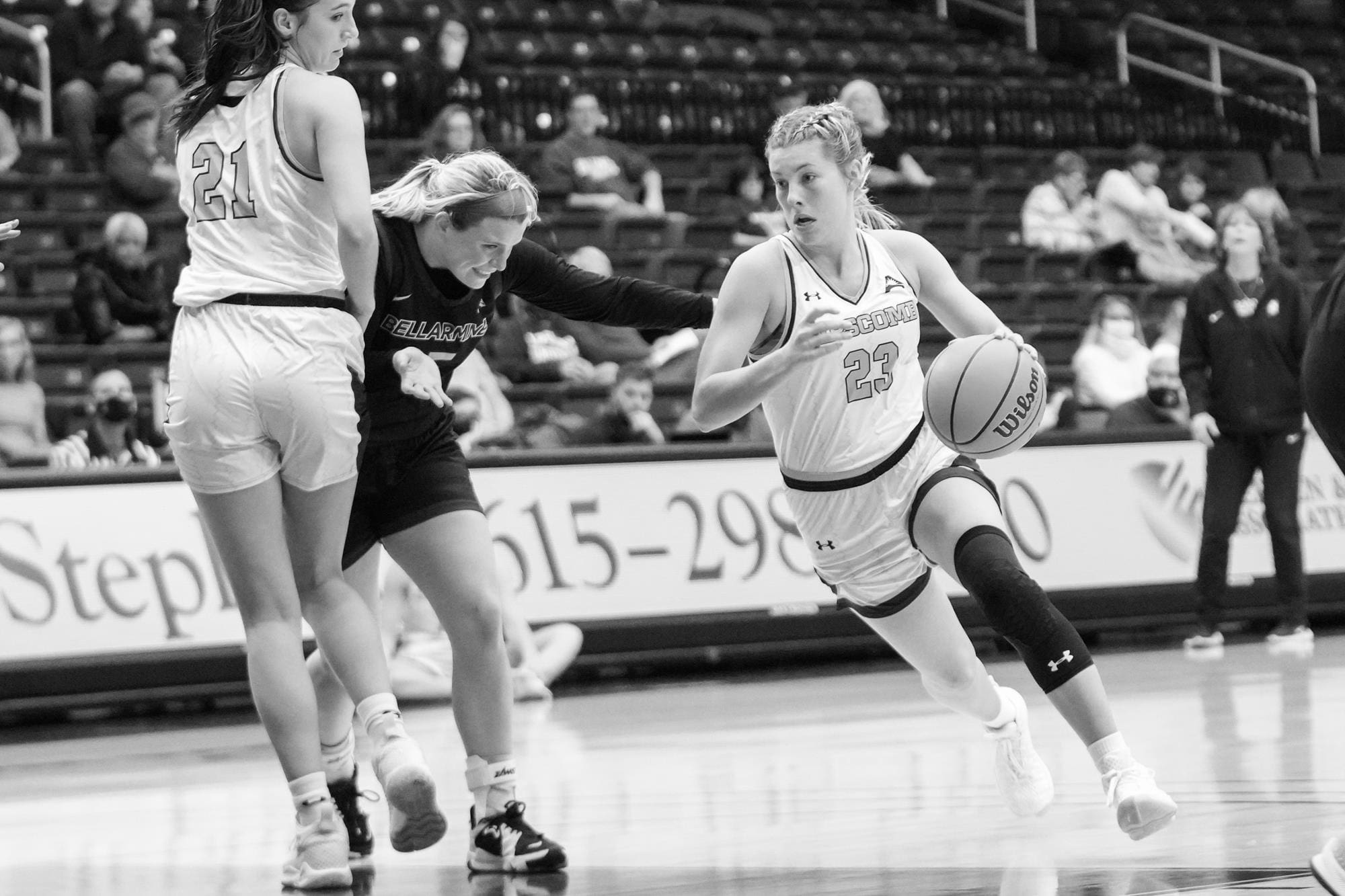 Legendary Bisons Lipscomb Women's Basketball's Icons