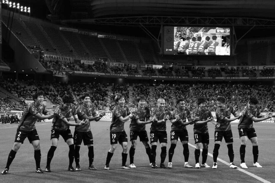 Nagoya Grampus Icons and Champions