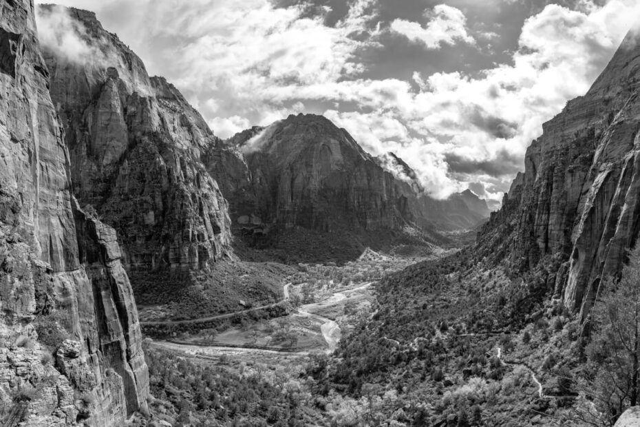 Top 10 Must Visit Hiking Trails in Utah