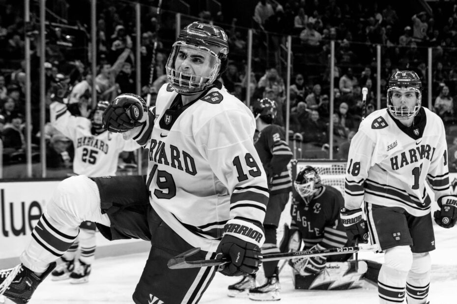 Top Harvard Hockey Players of All Time