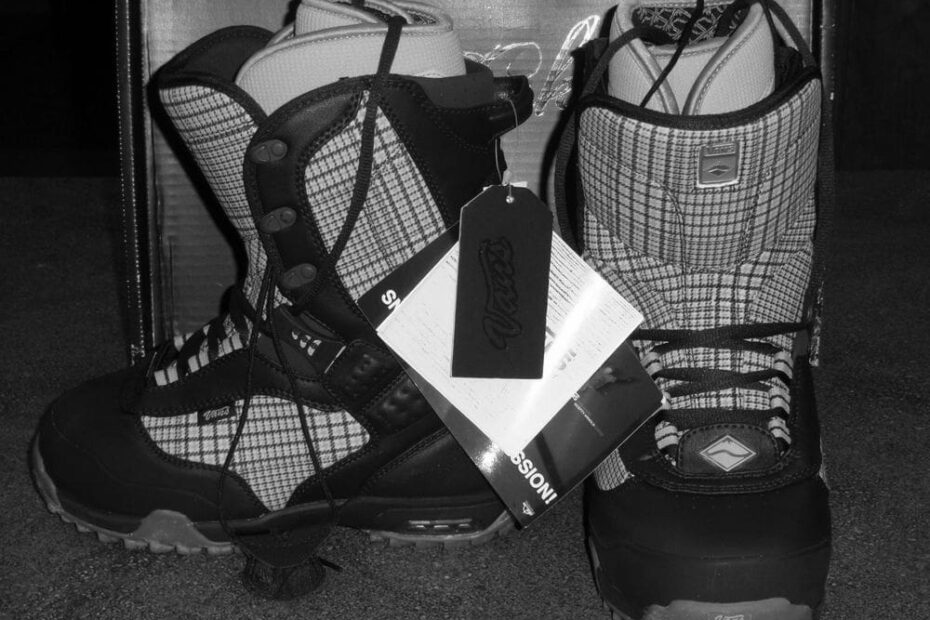 Top Vans Women’s Snowboard Boots