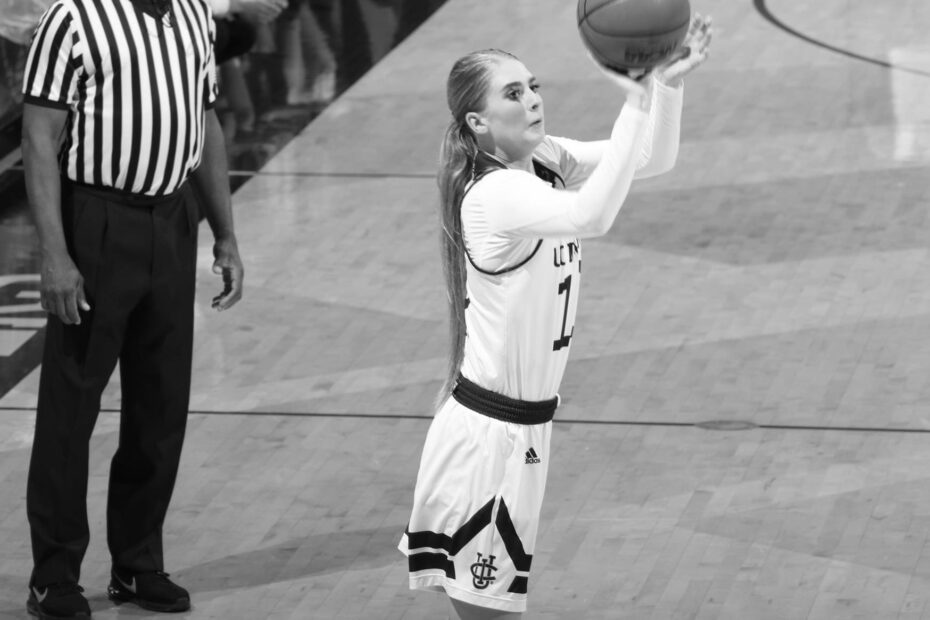 UC Irvine Women's Basketball Icons and Champions