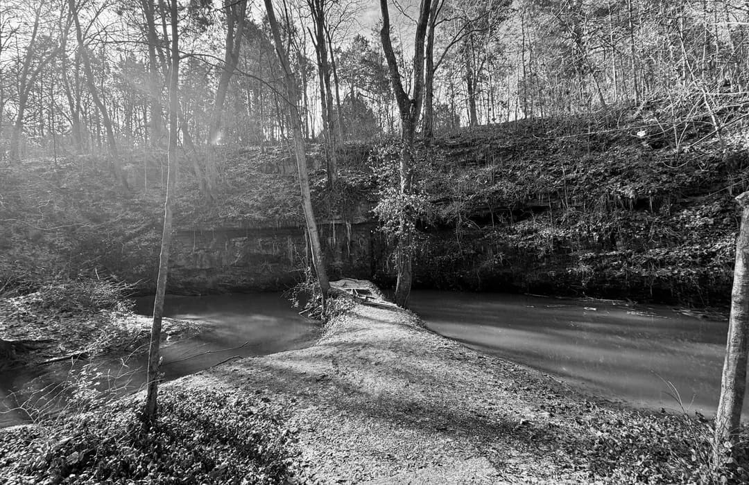 Best Hiking Trails in Bowling Green TN