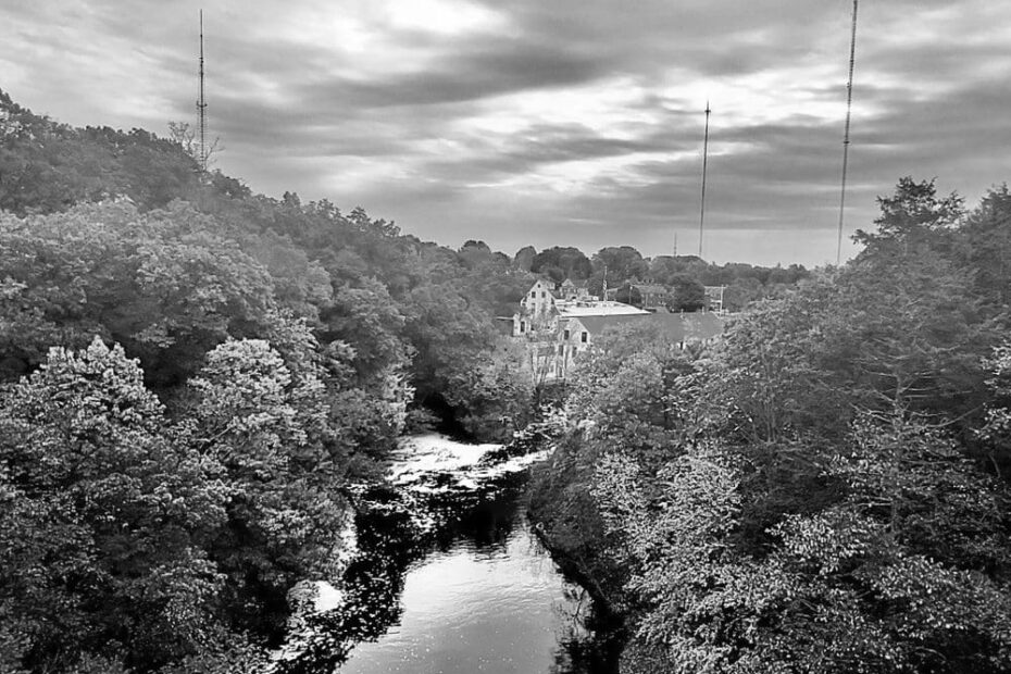 Best Hiking Trails in Newton MA