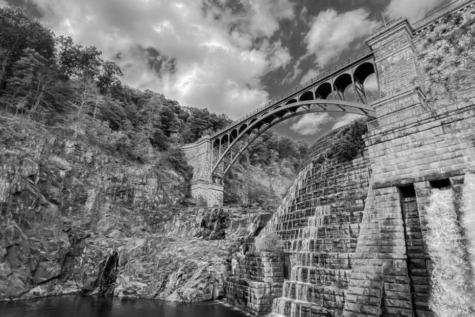 Best Hiking Trails in Springfield CT