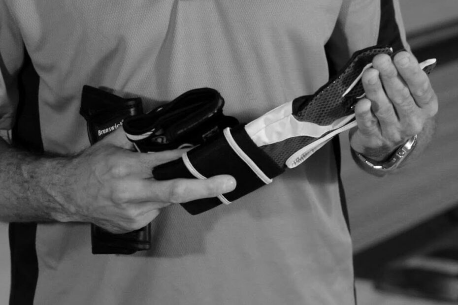 Best Bowling Gloves