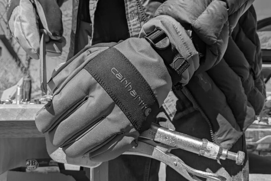 Best GORE TEX Mens Ski Gloves and Mittens