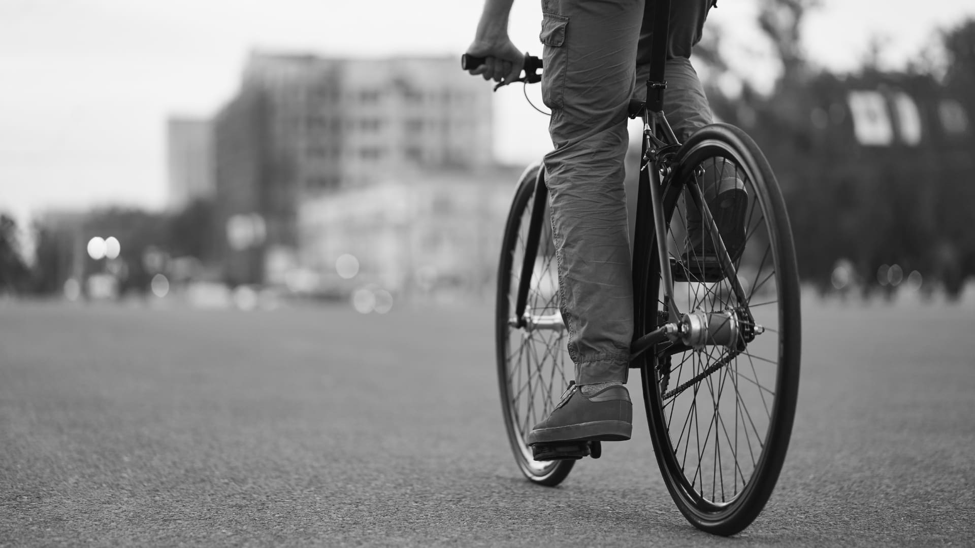Best Hybrid Road Bike Pedals