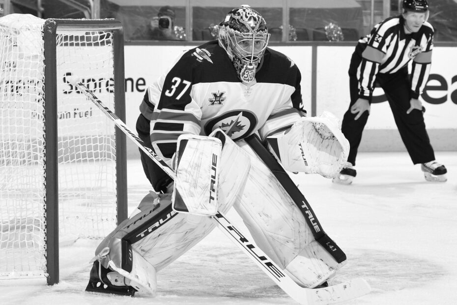 Best Ice Hockey Goalkeeper Blockers