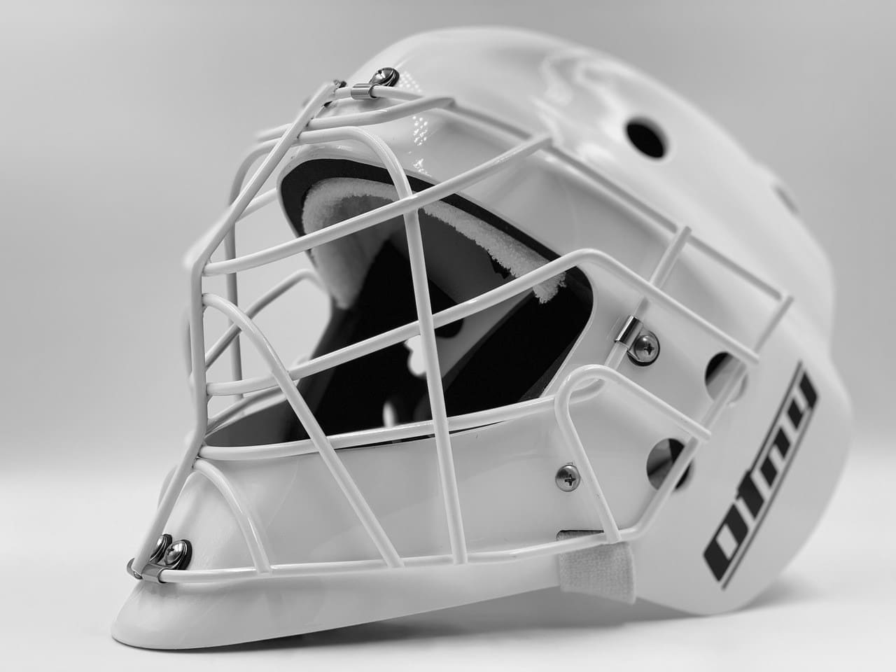 Best Ice Hockey Helmet & Face Mask Combos