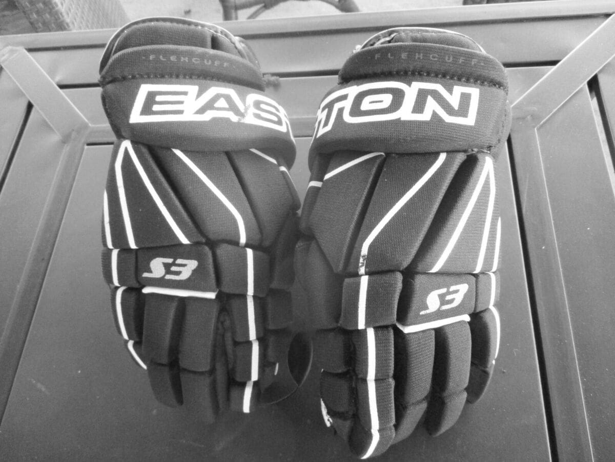 Best Ice Hockey Players Gloves