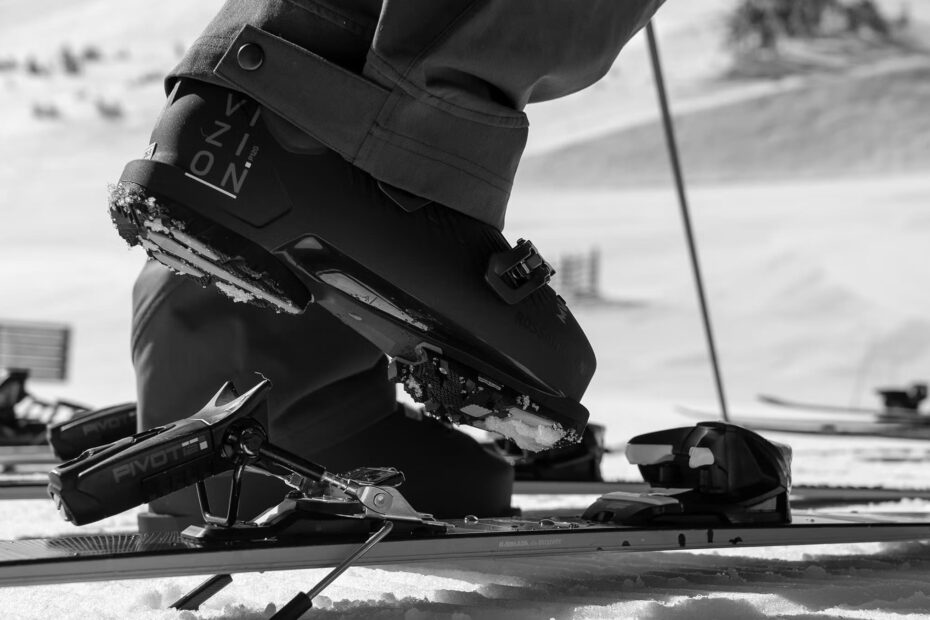 Best Stiff Flex Downhill Ski Boots