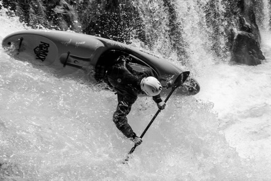 Best Kayaking Helmets