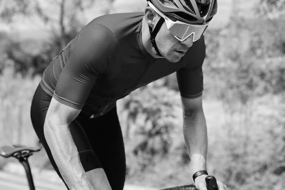 Best Short Sleeve Men's Cycling Jerseys