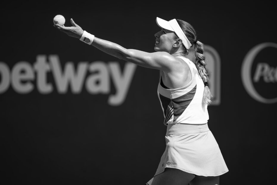 Ekaterina Alexandrova Women's Tennis Player