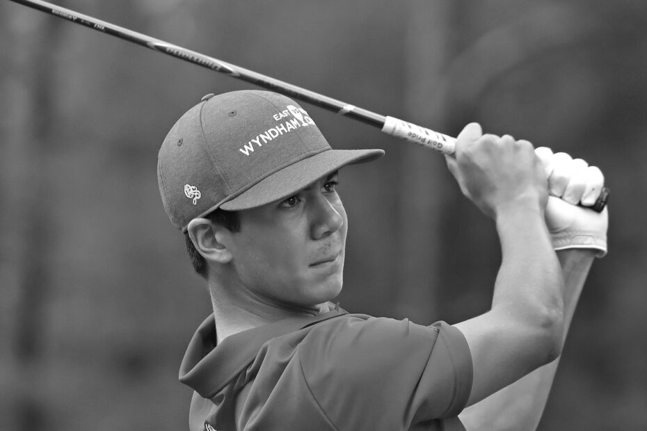 Michael Thorbjornsen Golfer