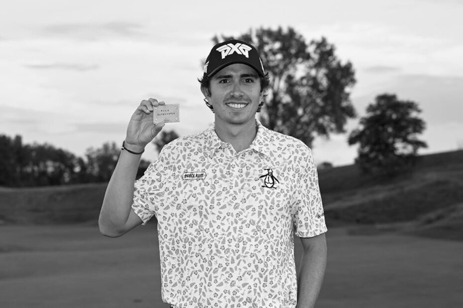 Nico Echavarria Golfer
