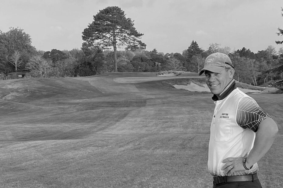 Phil Tataurangi Golfer