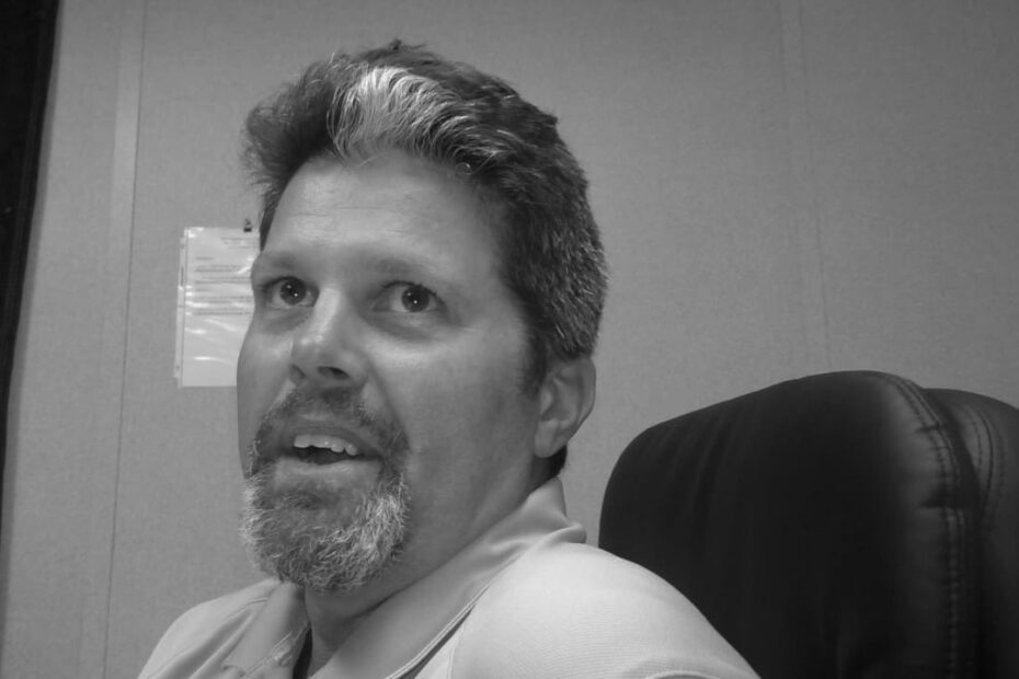 Robert Damron Golfer