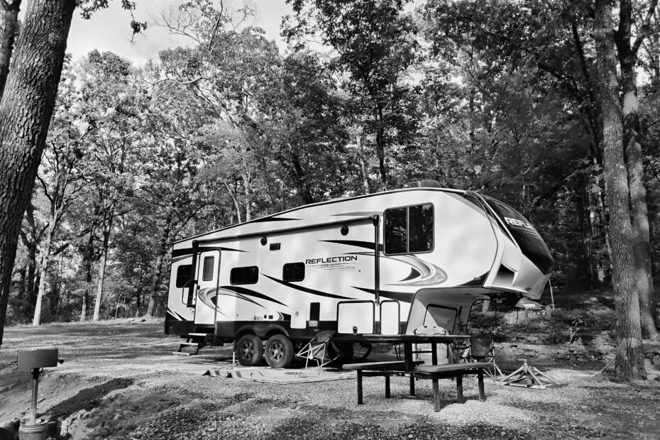 Best Fort Smith Campgrounds
