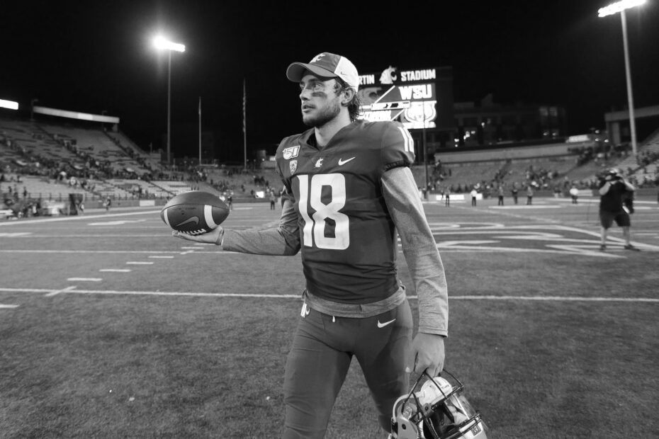 Anthony Gordon college football quarterback