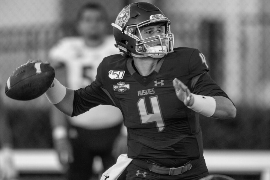 Bailey Zappe college football quarterback