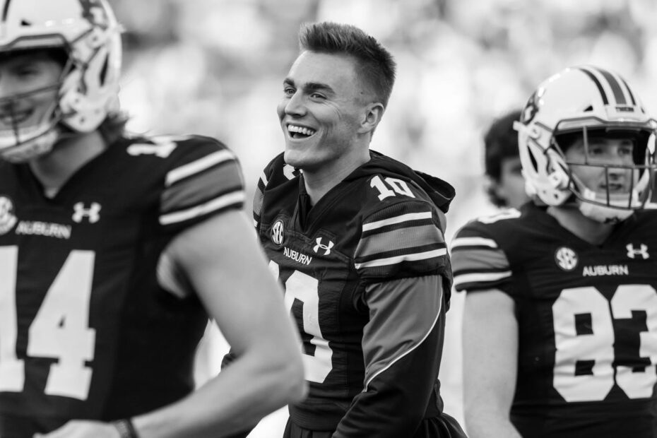 Bo Nix college football quarterback