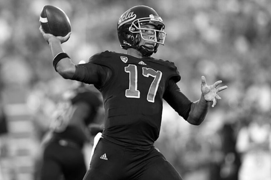 Brett Hundley college football quarterback