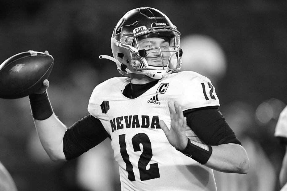 Carson Strong college football quarterback